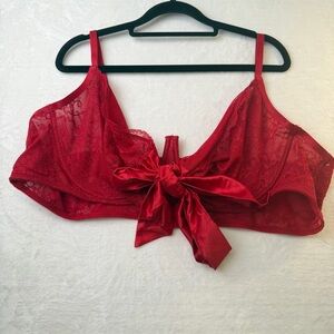 Torrid Curve Red Lace Bow Bra Size 4 Plus Size Valentine Lingerie NWT